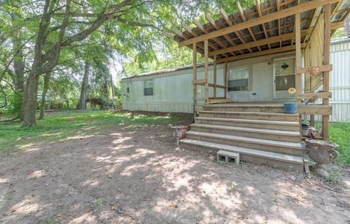 2833 Bobville Rd, Montgomery, TX, 77316-2261 | Card Image