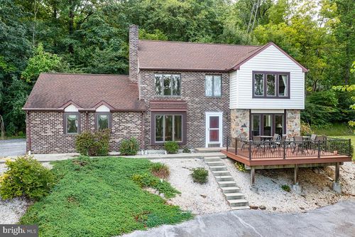 400 Walnut Rd, BIRDSBORO, PA, 19508-8684 | Card Image