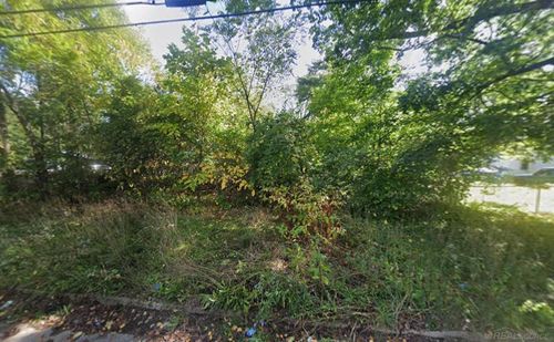 381 N Hull Avenue, Benton Harbor, MI, 49022 | Card Image