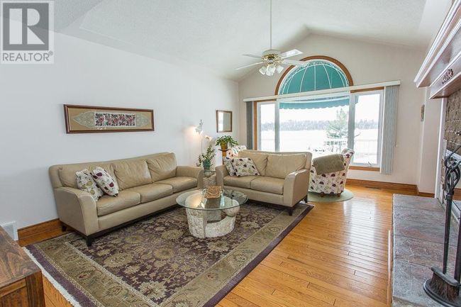 1178 Sailors Encampment Dr, Home with 3 bedrooms, 2 bathrooms and null parking in Richards Landing ON | Image 16