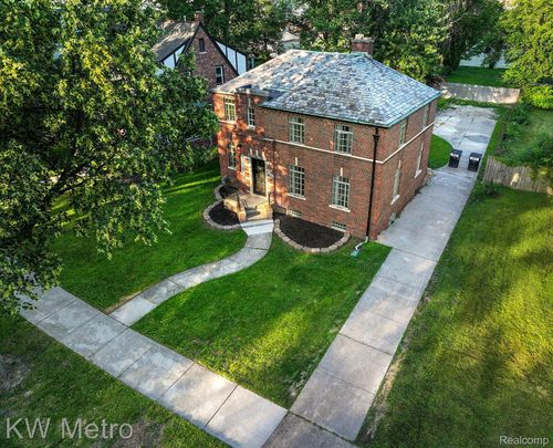 14554 Woodmont Ave, Detroit, MI, 48227-1439 | Card Image