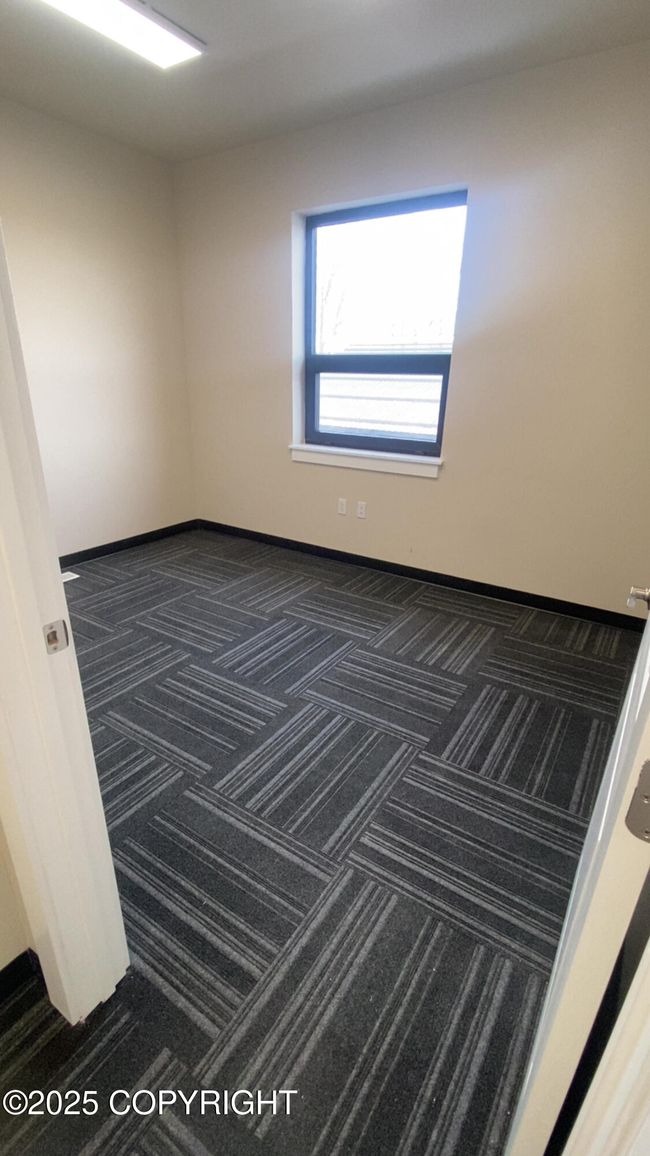 Hyer Spur Industrial Park | Image 11