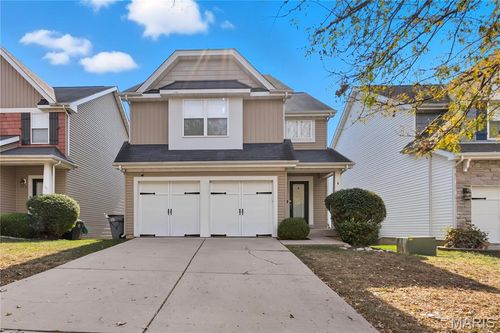 422 Parkgate Dr, Lake St Louis, MO, 63367-4379 | Card Image