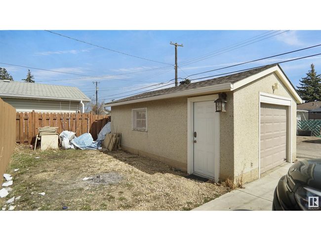 12815 79 St Nw, House other with 5 bedrooms, 2 bathrooms and 2 parking in Edmonton AB | Image 39