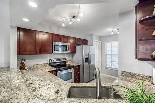 208a-9580 Victoria Ln, NAPLES, FL, 34109-1649 | Card Image