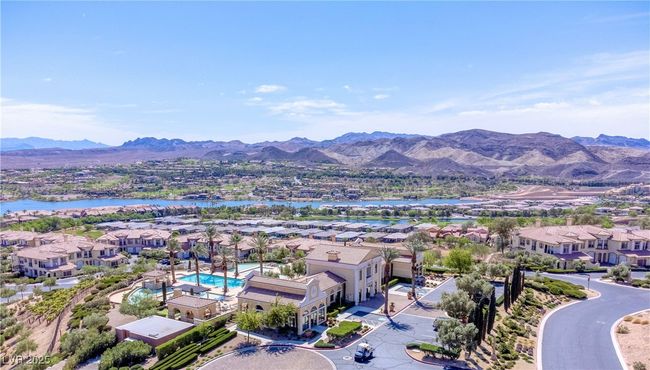 UNIT-201 - 21 Via Visione, Condo with 3 bedrooms, 3 bathrooms and null parking in Henderson NV | Image 34