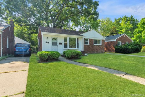 1885 Pelham St, Dearborn, MI, 48124-3913 | Card Image