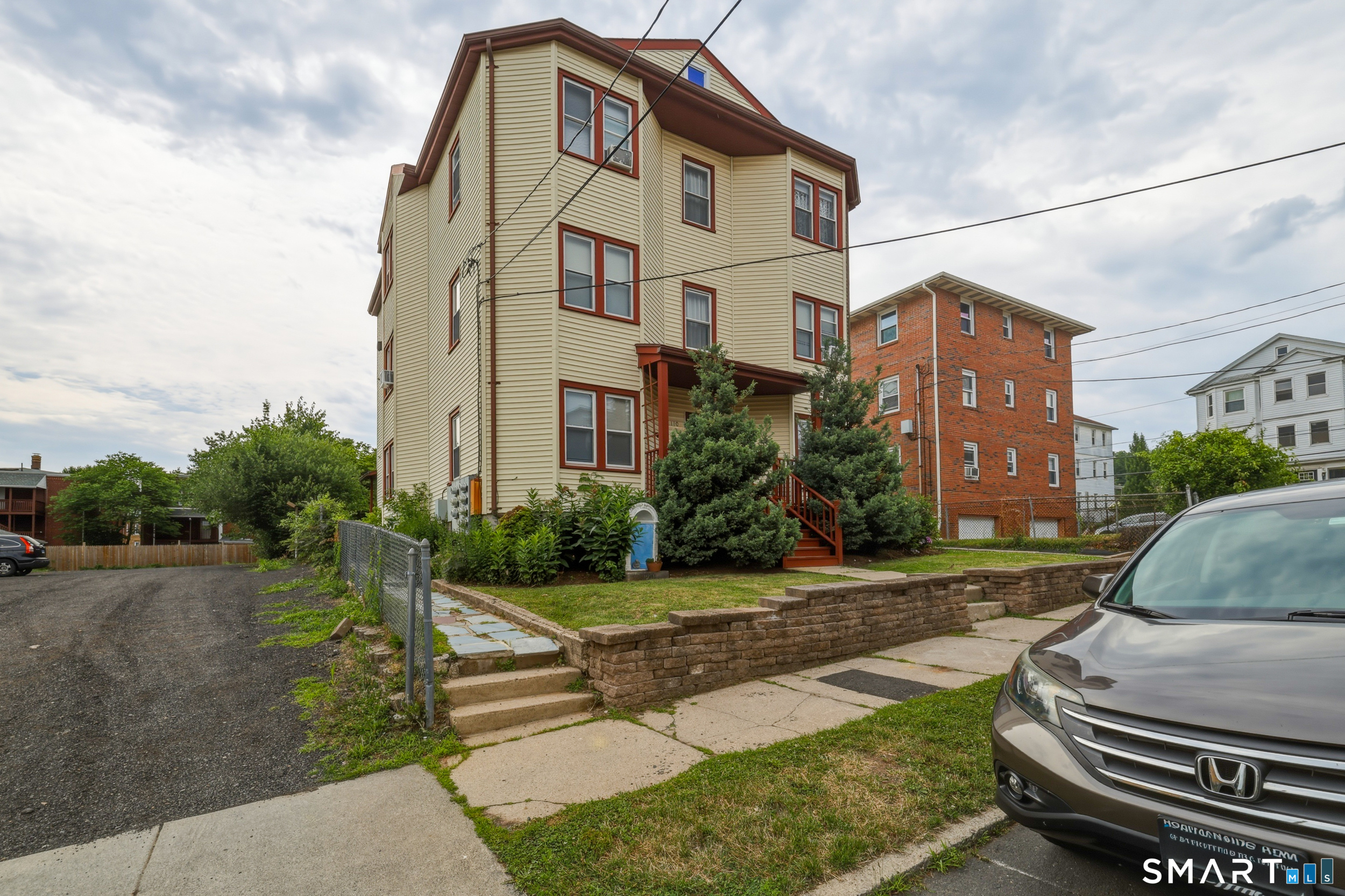 Residential Income in New Britain 5