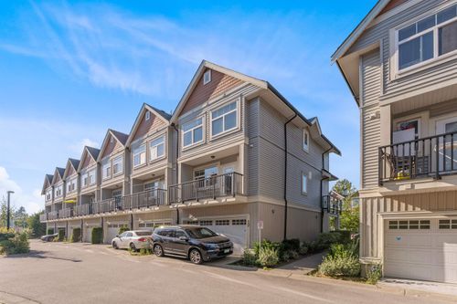 12-12092 70 Ave, Surrey, BC, V3W1A6 | Card Image