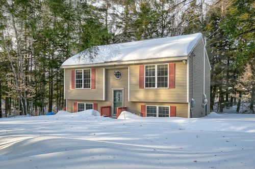 17 K Street, Conway, NH, 03818 | Card Image