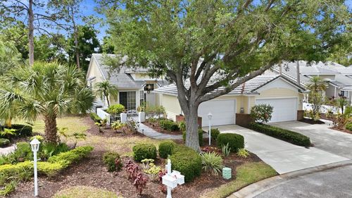 7731 Whitebridge Gln, UNIVERSITY PARK, FL, 34201-2245 | Card Image