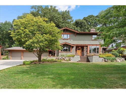 1619 Golf View Dr, River Falls, WI, 54022-2588 | Card Image