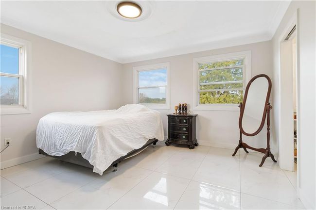 313 10 Th Concession Rd, House other with 4 bedrooms, 2 bathrooms and 8 parking in Harley ON | Image 23