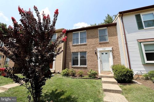 5564 Caithness Ct, FAIRFAX, VA, 22032-3834 | Card Image
