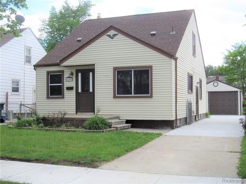 2099 Cleveland Ave, Lincoln Park, MI, 48146-2213 | Card Image