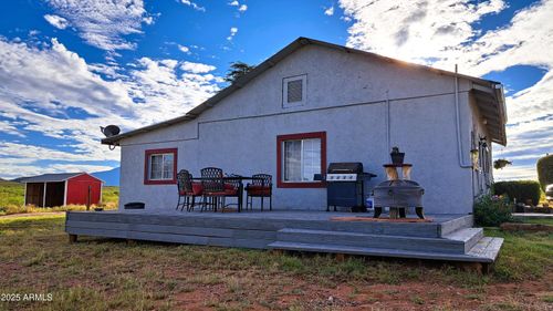 653 E Border Rd, Bisbee, AZ, 85603-6325 | Card Image