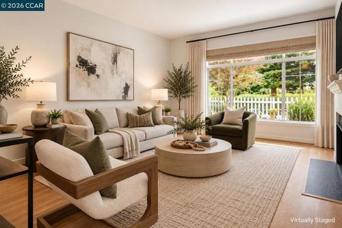 208 Commodore Dr, Richmond, CA, 94804 | Card Image