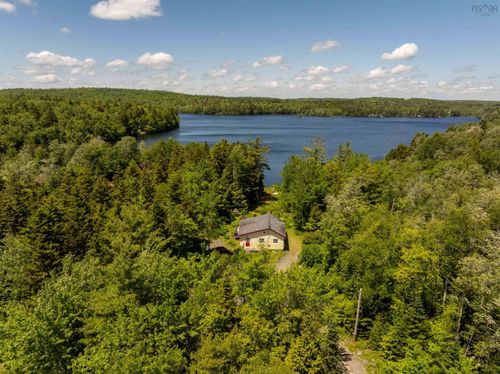 172 Spruce Dr, Barss Corner, NS, B0R1A0 | Card Image