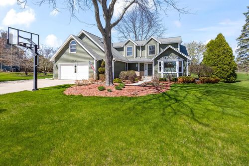 S78W20260 Monterey Drive, MUSKEGO, WI, 53150 | Card Image