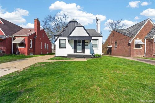 15843 Coyle Street, Detroit, MI, 48227 | Card Image