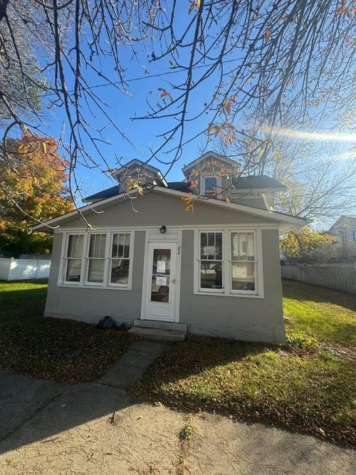 22 Hickory St N, Lester Prairie, MN, 55354-7742 | Card Image