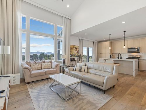 2-10554 S Bay Meadow Dr, Sandy, UT, 84092-4602 | Card Image