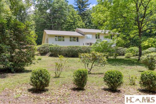 54 Deer Run, Highlands, NC, 28741-7062 | Card Image