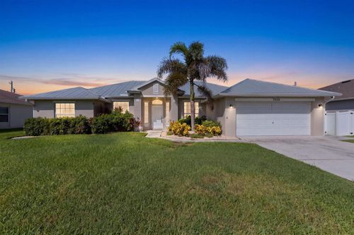 3950 Sw Kakopo St, Port St. Lucie, FL, 34953-3631 | Card Image