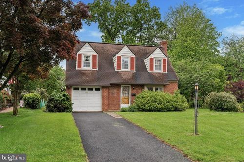 402 Willow Rd, ORELAND, PA, 19075-2217 | Card Image