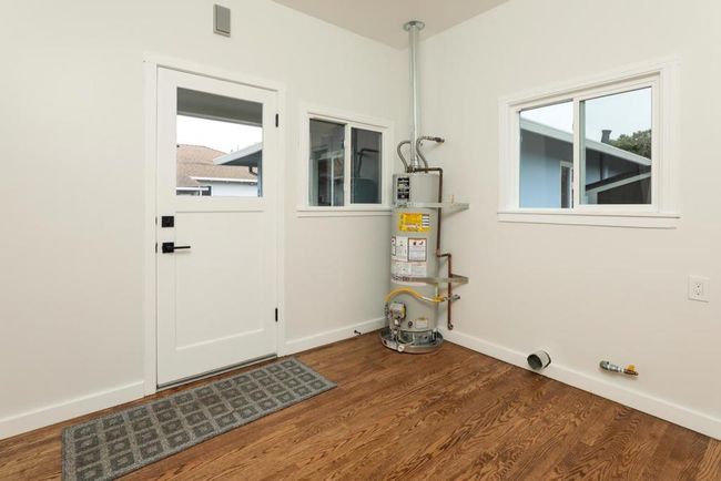 300 Encina Cmns, House other with 7 bedrooms, 5 bathrooms and 2 parking in Stanford CA | Image 56