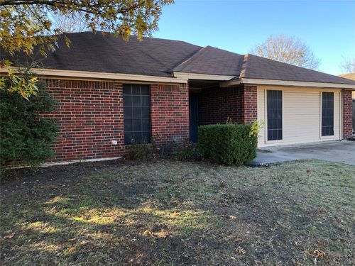 901 Park Place Blvd, Midlothian, TX, 76065-5192 | Card Image