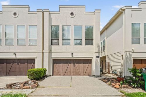 a-5224 Nett St, Houston, TX, 77007-3240 | Card Image