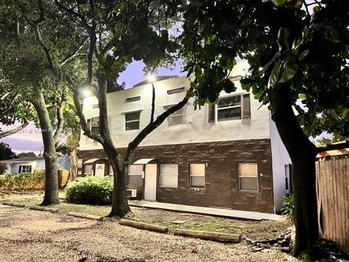 apt-4-2205 Roosevelt St, Hollywood, FL, 33020-2663 | Card Image