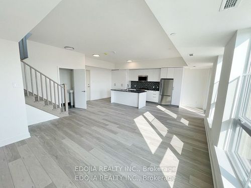 ph13-101 Cathedral High St, Markham, ON, L6C3L8 | Card Image