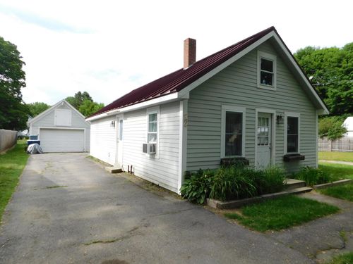 22 James St, Bingham, ME, 04920-4151 | Card Image