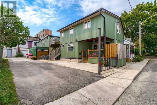 23 Abbs St, Toronto, ON, M6K1M5 | Card Image