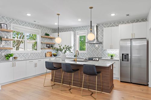 b-1003 Alice St, Nashville, TN, 37218-2901 | Card Image