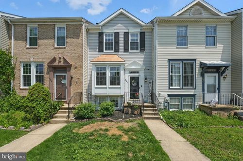 692 Corsica Ave, BEAR, DE, 19701-2549 | Card Image