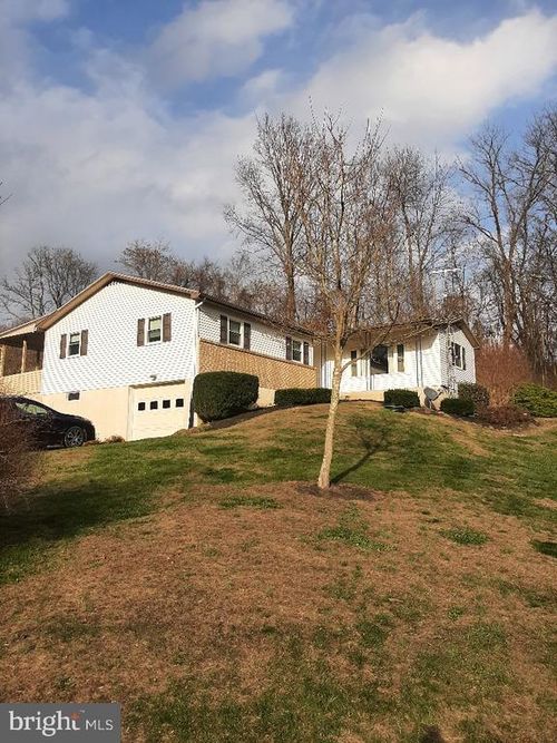 131 Hunters Church Rd, LIVERPOOL, PA, 17045-9240 | Card Image