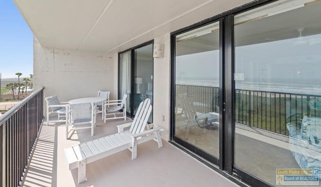APT-402 - 3000 Gulf Blvd, Condo with 2 bedrooms, 2 bathrooms and null parking in South Padre Island TX | Image 21