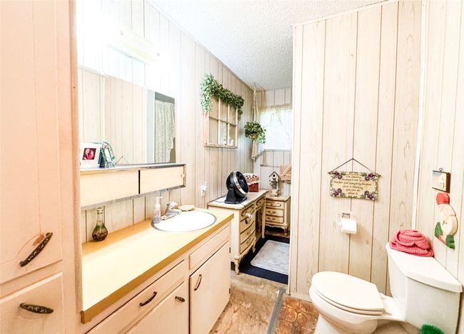 904 W 12 Th St, House other with 3 bedrooms, 2 bathrooms and null parking in Cisco TX | Image 17
