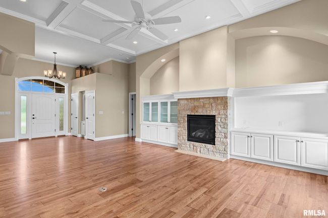 801 Prairie Lake Dr, House other with 4 bedrooms, 4 bathrooms and null parking in Sherman IL | Image 21