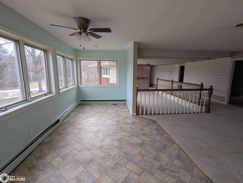 11801 147th Ave, West Burlington, IA, 52655-8534 | Card Image