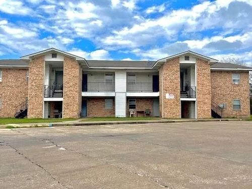 520 Laredo St, Navasota, TX, 77868-2080 | Card Image