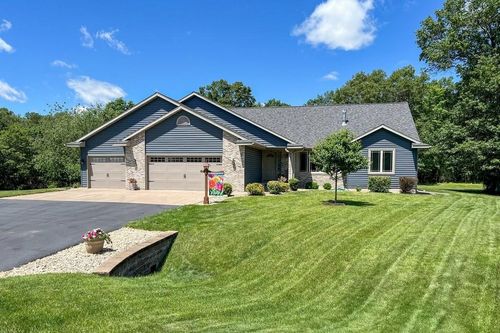 10522 24th Ave, Eau Claire, WI, 54703-5091 | Card Image