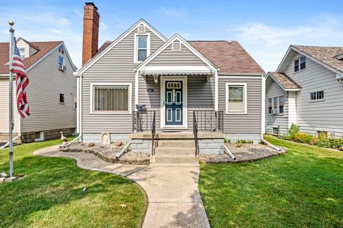1332 Davis Ave, Whiting, IN, 46394-1018 | Card Image