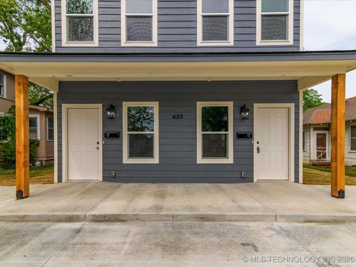 423 Wyandotte Ave, Bartlesville, OK, 74003-4042 | Card Image