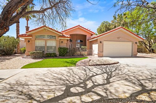 660 Rosinante Rd, El Paso, TX, 79922-2231 | Card Image