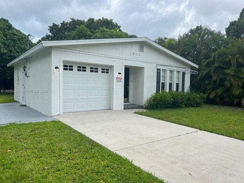 2916 12th Avenue, Vero Beach, FL, 32960 | Card Image