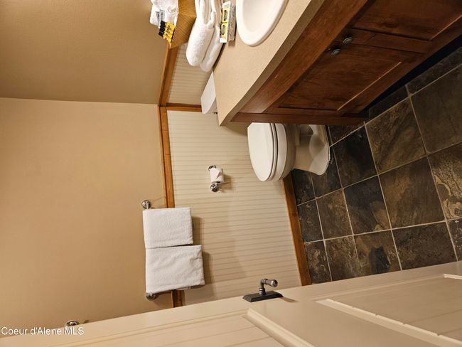 405 - 604 Bunker Ave, Condo with 0 bedrooms, 1 bathrooms and null parking in Kellogg ID | Image 4